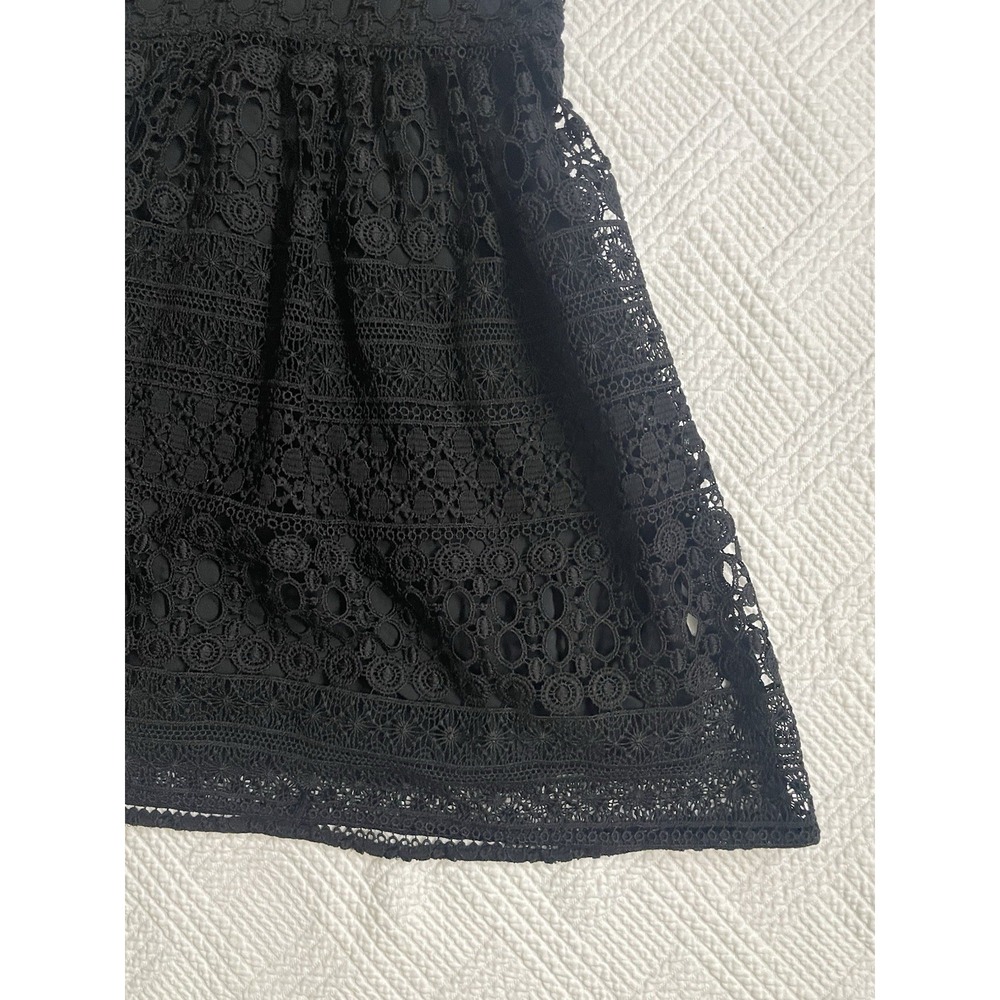 Abercrombie & Fitch Womens V-neckline Lace Crochet Skater Dress Black Sz 0 - Picture 4 of 10